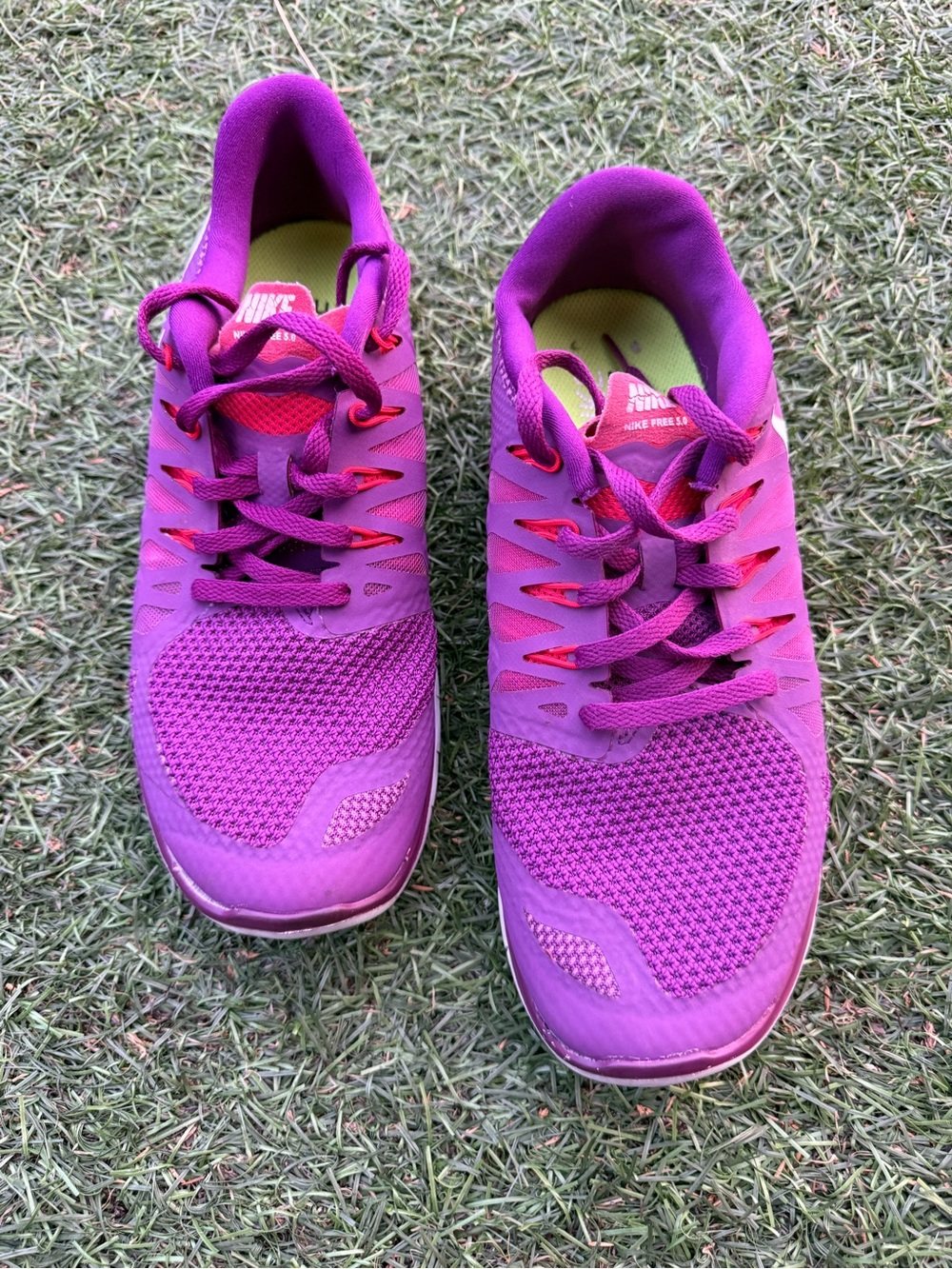 Nike Free 5.0 Women’s Running Shoes Bright Grape Athletic Sneaker Sz(9.5)